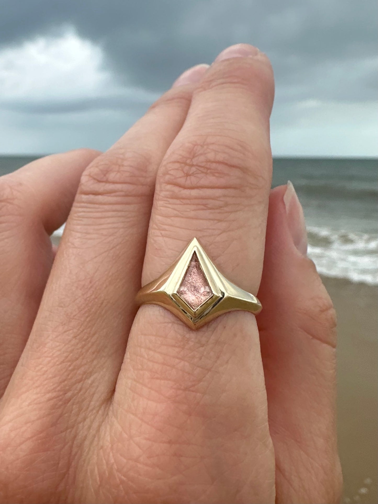 Fairtrade Sunstone Kite 9ct Ring