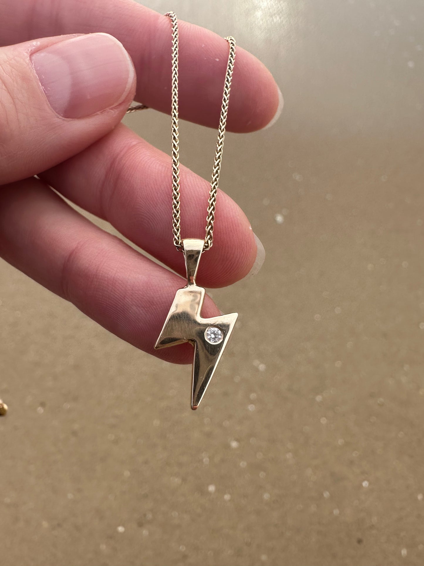 Lightning Bolt Pendant 9ct Gold