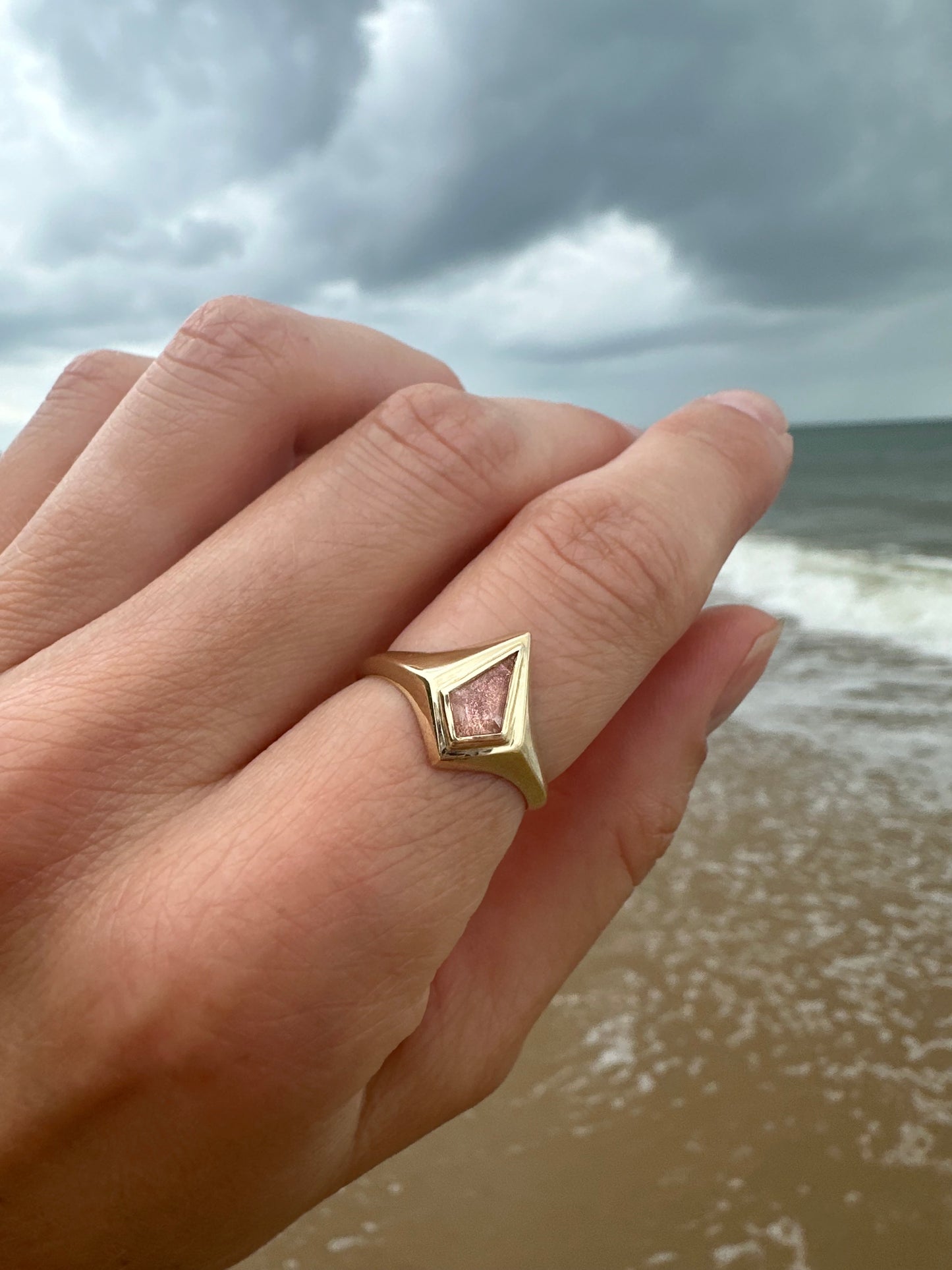 Fairtrade Sunstone Kite 9ct Ring