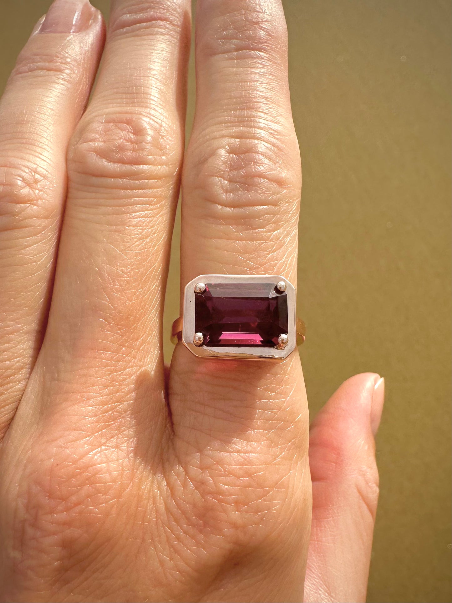 Rhodolite Garnet 9ct Red Gold Ring