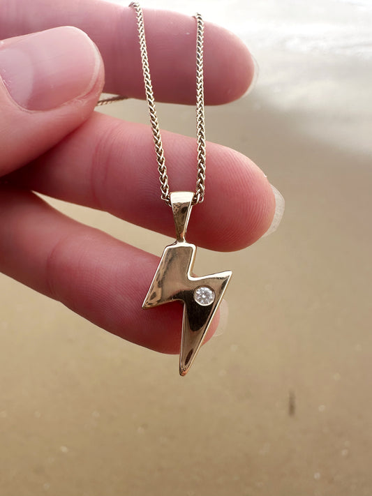 Lightning Bolt Pendant 9ct Gold