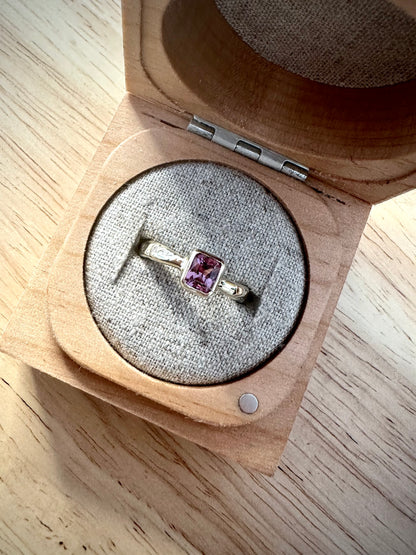 Pink Sapphire 9ct Gold Ring
